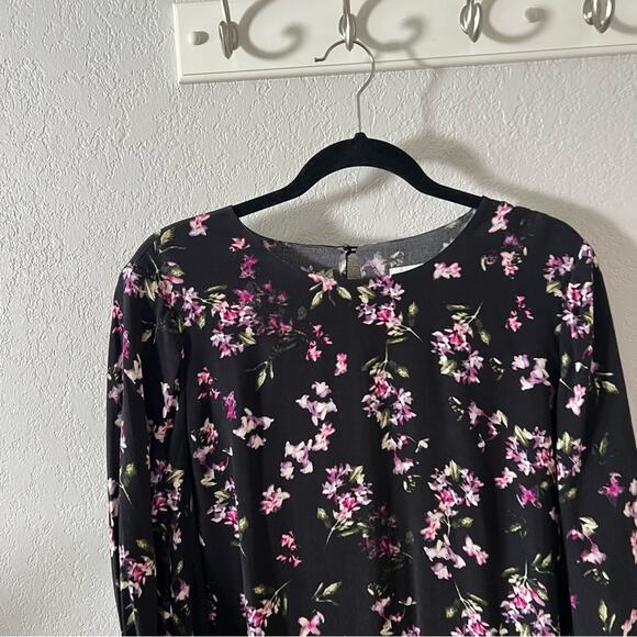 J Jill Black Floral Print Top - Picture 3 of 6